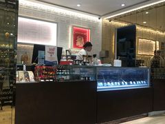 -VENCHI 闻绮(北京国贸商城店)