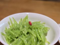 -诚铭记·虾仁汤包·成都小吃(融创店)