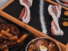 -朴太院·烤肉万岁·创意首尔料理(中联广场店)