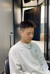 -不迫先生专业男士剪发