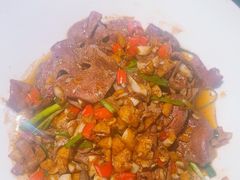 -佬麻雀·剁椒鱼头(京基KK One店)