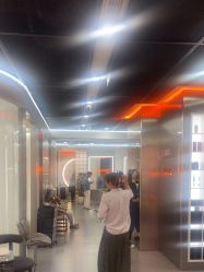 -艾美A·M Hair Salon