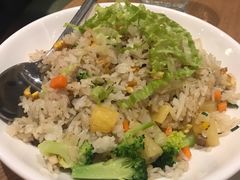 菠萝蔬菜炒饭-Pho Asia 亚阁越南料理(上海来福士广场店)