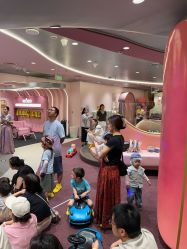 -奈尔宝·国风主题儿童乐园·亲子餐厅(豫园商城店)