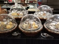 -圣丰索菲特·2 On 988 Café 自助餐厅
