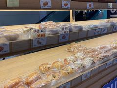 -小飞象面包公社(珠江路金鹰店)