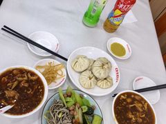 -陈寔包子王·卤煮小肠·京味小吃(龙潭店)