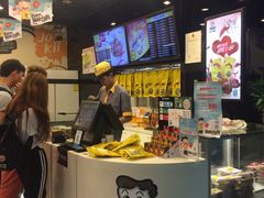 -周黑鸭(武汉天河国际机场五店)