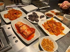 辣白菜炒土豆-白玉·朝鲜族烤串(深圳Kkone店)