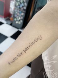 -见雾TATTOO STUDIO