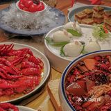 入选黑珍珠餐厅与米其林的42年老牌川菜馆，性价比超高哦