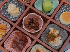 -成都观隐颐云台酒店-芳菲秀