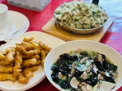 -侬佳蒸菜馆(听潮店)