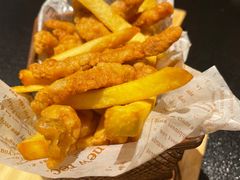 -辣尚瘾·烤鱼·新川菜(牡丹园直营店)