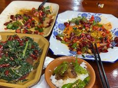 -苗湘食府(十年店)