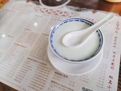 -周大娘牛乳(旧寨古村总店)