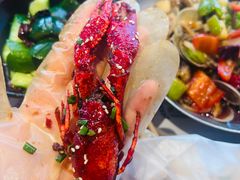 -巴厘龙虾·榜首油焖大虾(音乐学院·沿江酒馆店)