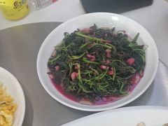-丹水桥地锅鱼·翘嘴鲌·地方特色全鱼宴(丹江口大坝店)