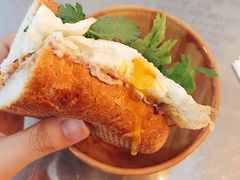 牛肉汉堡-Cô Thành Restaurant