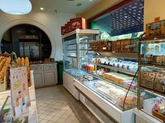 面包甜点陈列柜-TOUCH泰奇(南汇南门大街店)