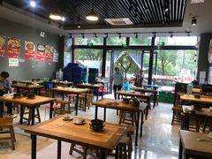 大堂-范贤光鸡公煲(平乐园总店)