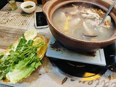 -东记炭炉·海鲜鸡煲(龙华店)