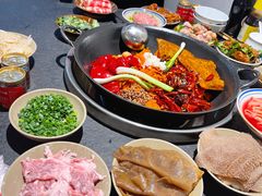 -四小区火锅·巷子里的重庆火锅(花照壁店)