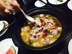 -越城记黑鱼煲(万达店)