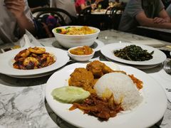 -关夫人餐厅(阳光广场店)