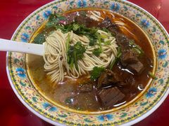-金杨拉面王小吃面馆·牛三宝面·红烧牛肉粉