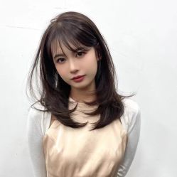 -丝语萱形象