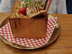 -汽车博物馆主题餐厅