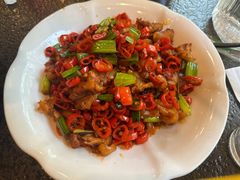 老干妈炒猪脚皮-湘肠香火锅店(团结湖店)