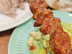 新疆烤羊肉串-贯贯吉·清真餐厅(浙江中路店)