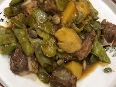 老家排骨炖豆角-鹤乡东北菜(崮山路店)