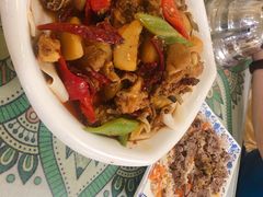 新疆大盘鸡-新疆红柳花餐厅(新洲店)