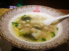 鸡汤小馄饨早餐-甲乙饼·北京手工肉饼(西直门凯德茂店)