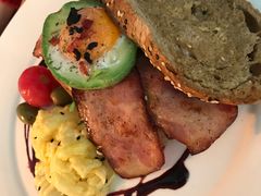 烤培根牛油果煎熟蛋Brunch-娜娜家•Nana’Garden (福州道店)