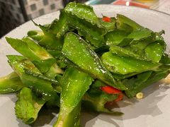 龙豆-滕记星发餐室·新加坡菜(巨鹿路店)