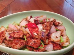京葱爆猪肝-虎哥私房菜(馒头山店)