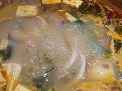 -洱火云南酸菜牛肉火锅(石景山当代商城店)