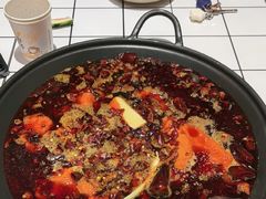 -旧街市鲜货老火锅(大光路店)