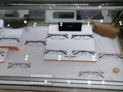 -无界眼镜MaxLess(滨江星光大道店)