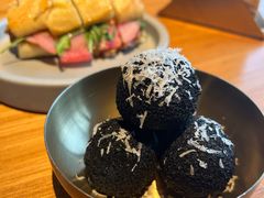 -SHAN山(前滩太古里店)