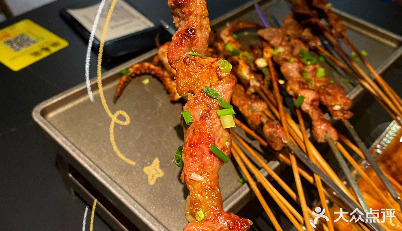 魔都探店 | 纸包鱼、小龙虾、烧烤等一网打尽，嗨起来~