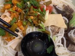 -蒙自源米线大王(信利城市广场店)