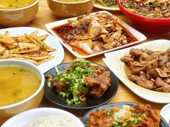 -朱大嘴肥肠血旺(福字街店)