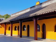 -龙华寺