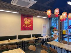 -丽丽三鲜螺蛳粉(田林路店)