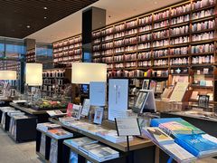 -茑屋书店(天目里店)